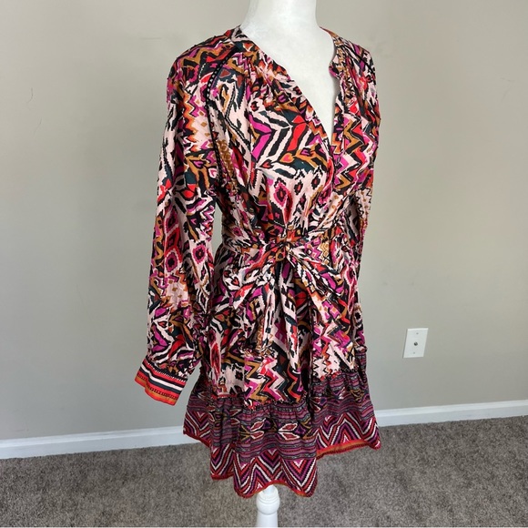 ZARA TRIBAL PRINT SLEEVED MINI DRESS SIZE SMALL - Picture 15 of 16